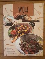 Wok - pittige en snelle roerbak- frituur- en smoorgerechten, Ophalen of Verzenden, Gelezen, Azië en Oosters, Hoofdgerechten