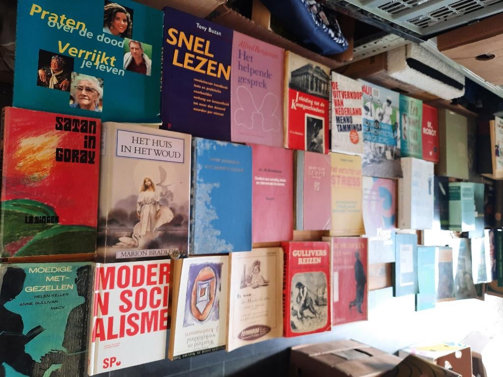 Doos 5, partij boeken diverse genres,boek,, Ophalen, Gelezen, Verschillende onderwerpen