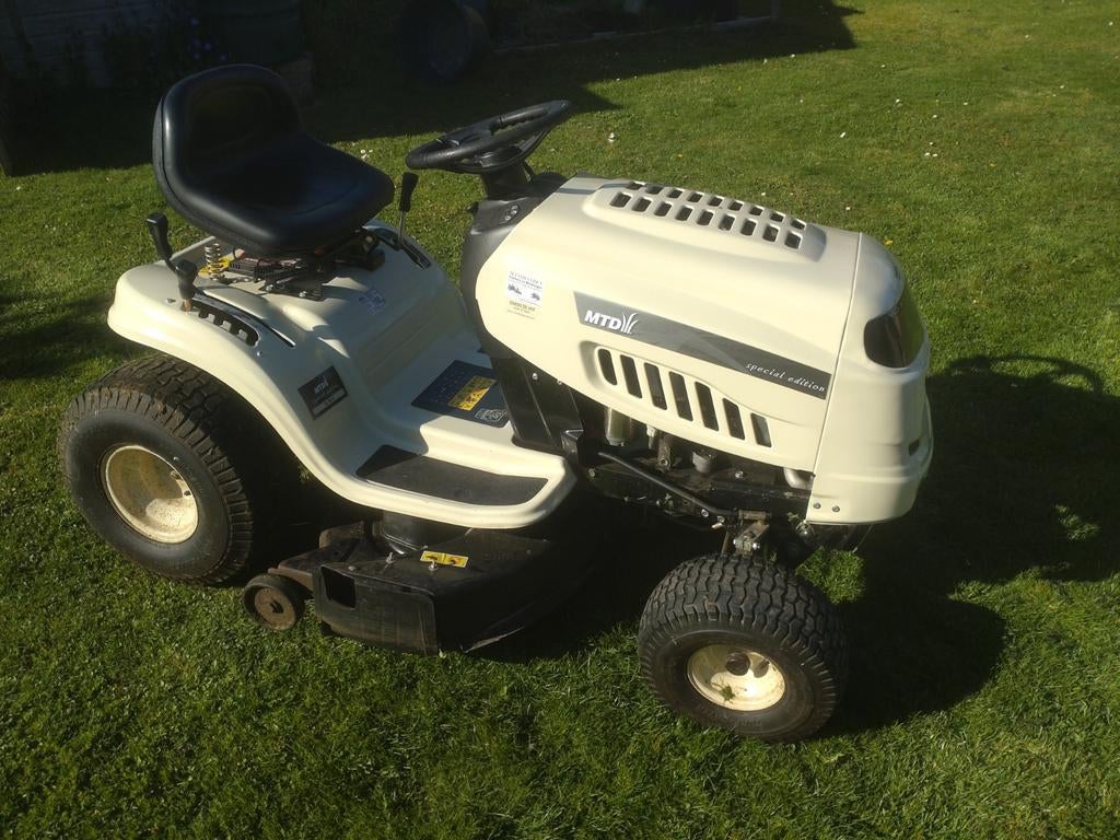 Zitmaaier MTD DL 96 H grasmaaier benzine, Tuin en Terras, Zitmaaiers, MTD, Ophalen of Verzenden, Zo goed als nieuw, Versnellingen