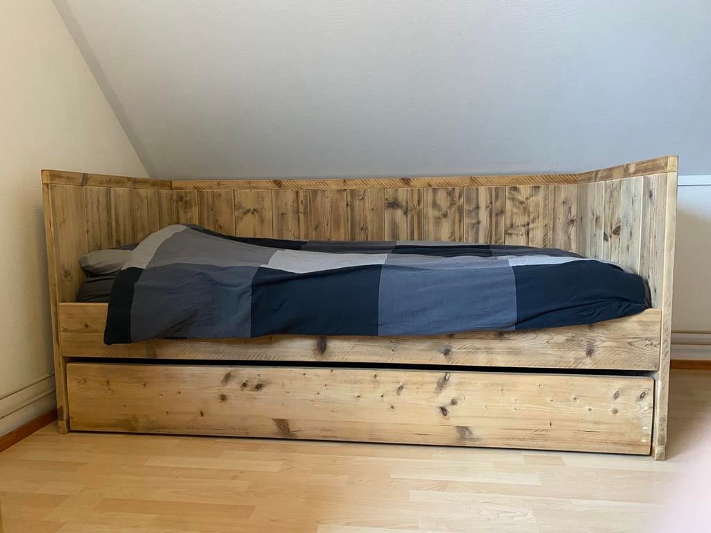 Bedbank steigerhout 1persoons, Ophalen, 90 cm, Eenpersoons, Zo goed als nieuw