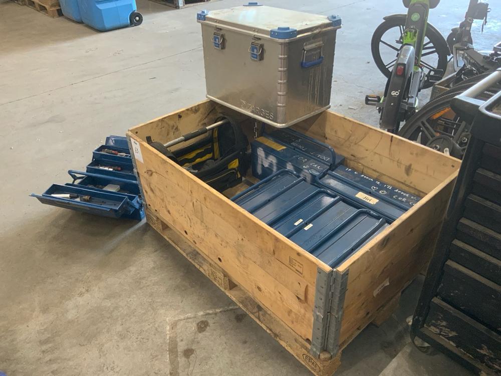 Stanley, Zarges Gereedschapkist met inhoud (8x)