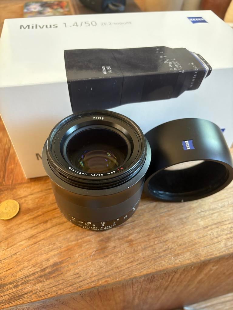 Zeiss Milvus 1.4/50 ZF.2-mount lens, Ophalen, Zo goed als nieuw, Standaardlens
