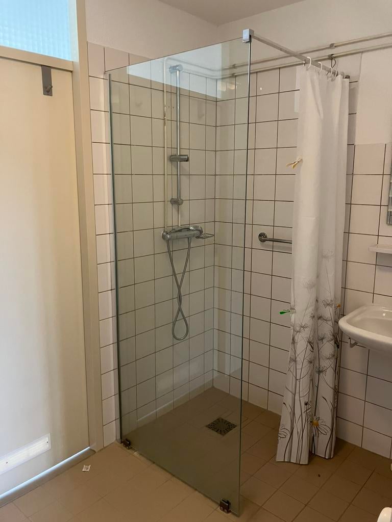 Douchewand, Ophalen, Zo goed als nieuw