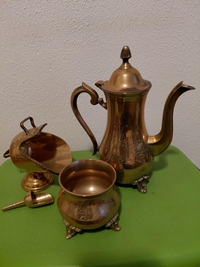 Div... koper, Ophalen