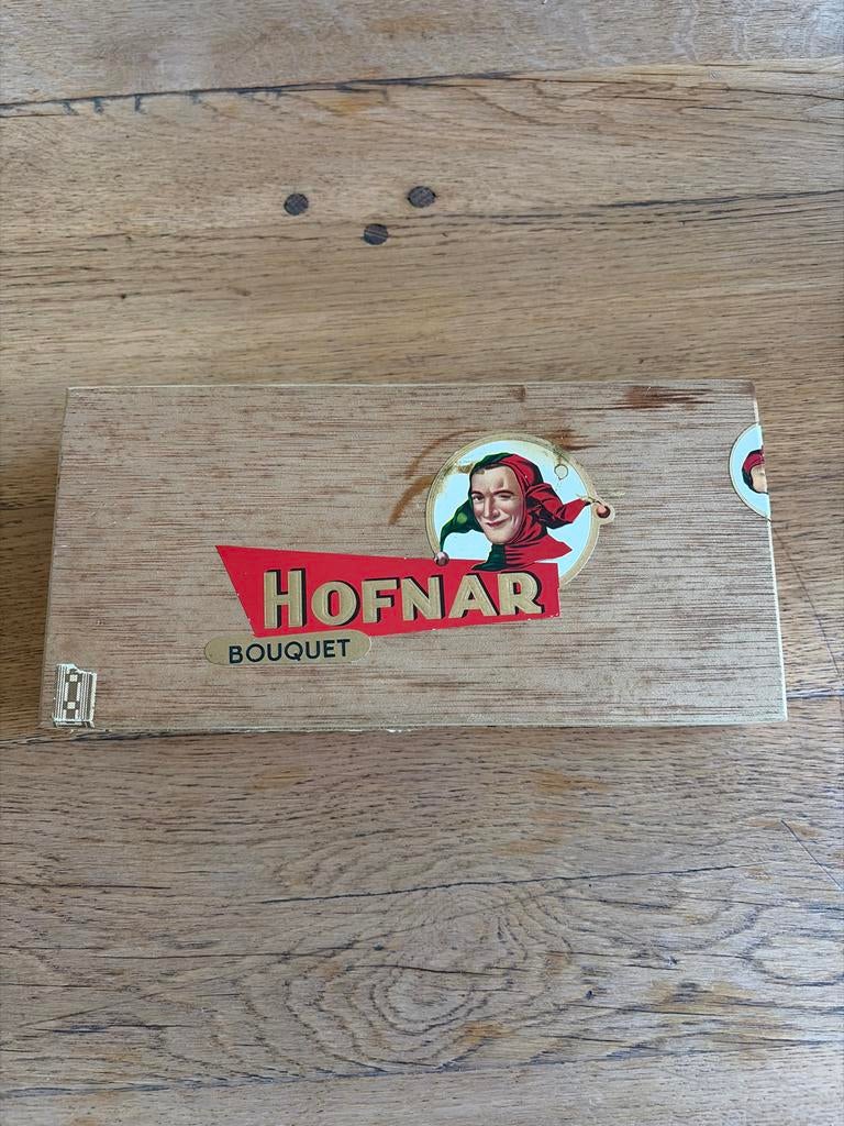 Hofnar sigarendoos hout 25,5 x 12,5 cm, Verzamelen, Ophalen of Verzenden, Gebruikt, Verpakking