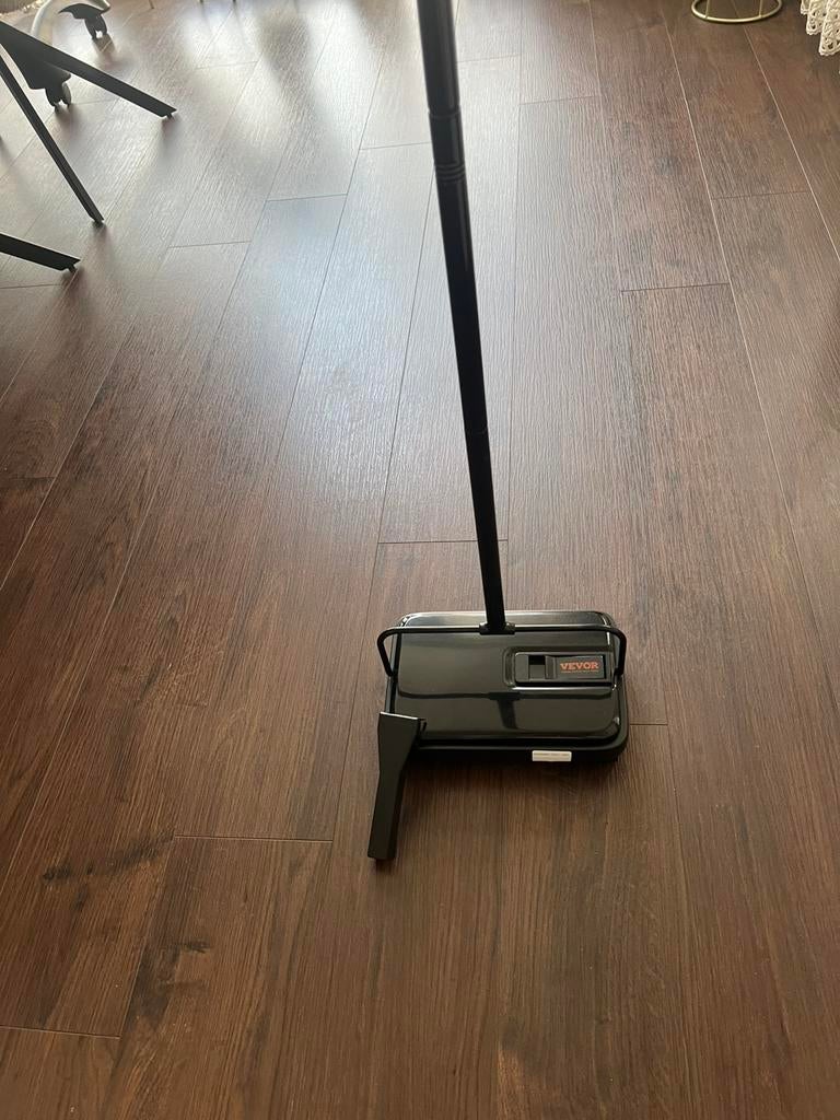 Tapijtveger Vevor., Zwart, Overige typen, Ophalen of Verzenden, Zo goed als nieuw