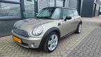 Mini Mini 1.6 Cooper Chili, Voorwielaandrijving, Stof, Gebruikt, 750 kg