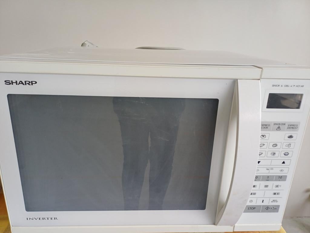 Sharp R-971(W)W Combimagnetron - Wit, Goede Staat, Ophalen, Combimagnetron, Gebruikt, Draaiplateau