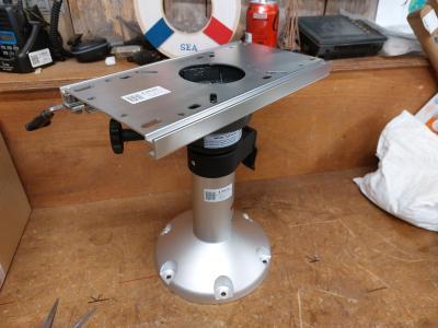 Stoelpoot met plateau (35-45 cm), Watersport en Boten, Bootonderdelen, Gebruikt