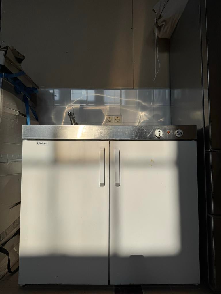 Bauknecht Mobiele Keuken - 2 pits, Koel-vries, Wasbak, Ophalen, Gebruikt, Overige typen, Overige kleuren