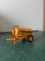 Veenhuis tank verbouwd 1:32, Ophalen of Verzenden, Zo goed als nieuw, Tractor of Landbouw, Overige merken