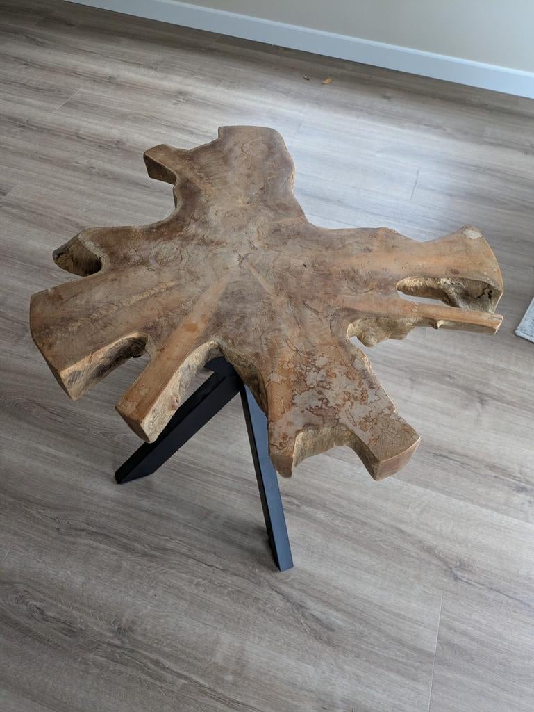 Boomstamtafel salontafel, Ophalen