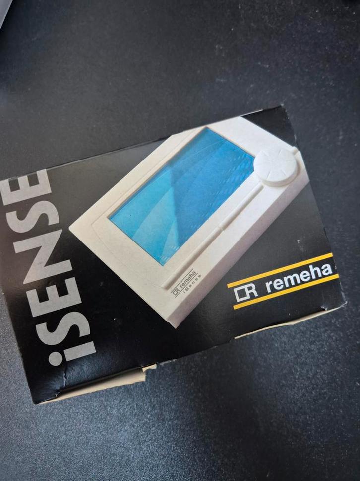 Remeha iSense thermostaat - Nieuw in doos, Doe-het-zelf en Verbouw, Thermostaten, Nieuw, Slimme thermostaat, Ophalen of Verzenden