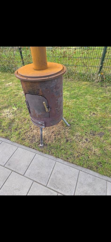 Robuuste tuinkachel, Ophalen