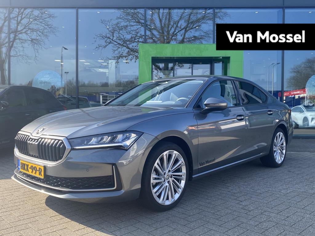 Skoda Superb 1.5 TSI MHEV First Edition | TREKHAAK | MEMORY, Auto's, Skoda, 12 maanden, Stof, Euro 6, 4 cilinders