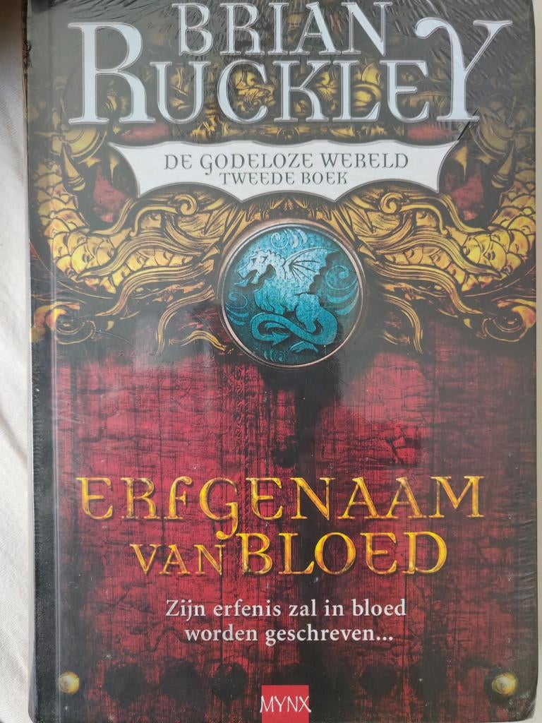 Erfgenaam van Bloed - De Godeloze Wereld Boek 2, Boeken, Ophalen of Verzenden, Nieuw