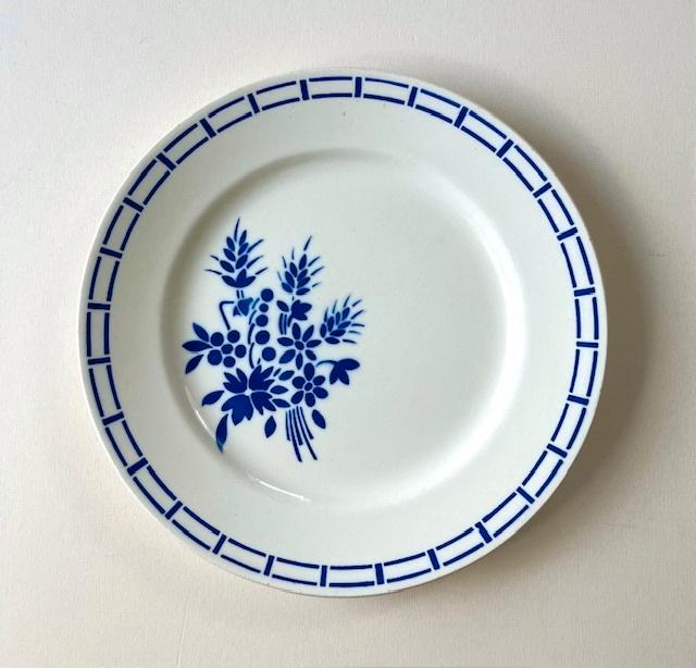 Badonviller ontbijtbordje blauwe bloemen en rand 1923, Antiek en Kunst, Antiek | Servies los, Ophalen of Verzenden