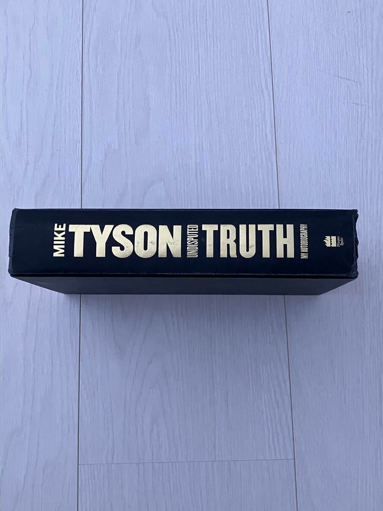 Mike Tyson: Undisputed Truth - Mijn Autobiografie, Ophalen of Verzenden, Zo goed als nieuw, Sport