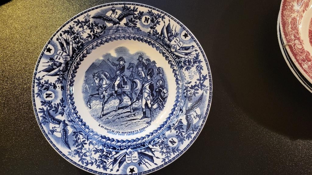 Napoleon Societe Ceramique Maestricht Du Haut de ces monumen, Antiek en Kunst, Ophalen of Verzenden