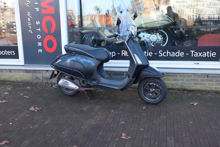 Vespa Primavera 50 45km mat zwart 2016 (DDL76R), Fietsen en Brommers, Scooters | Vespa, Gebruikt, Overige modellen, Maximaal 45 km/u