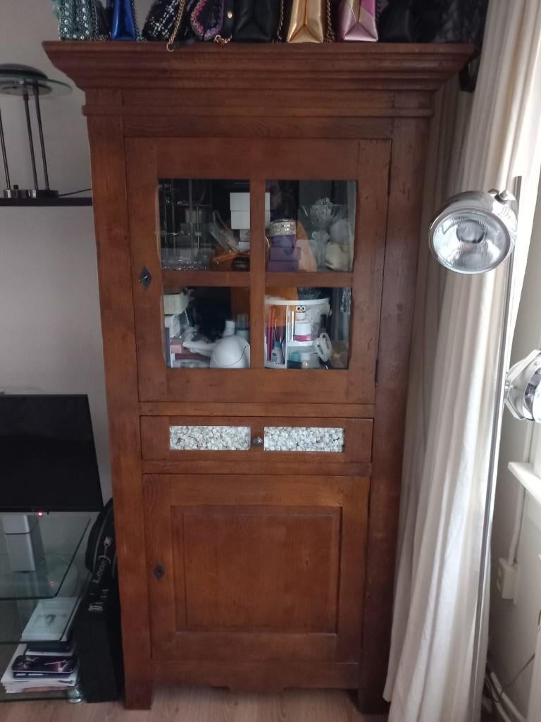 Franse Eiken kast, Ophalen, Gebruikt