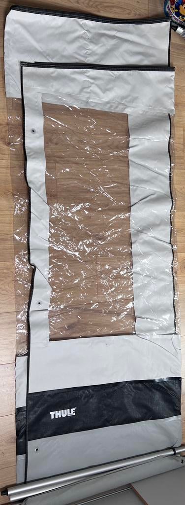 Thule rain blocker side 300L, Ophalen of Verzenden, Zo goed als nieuw