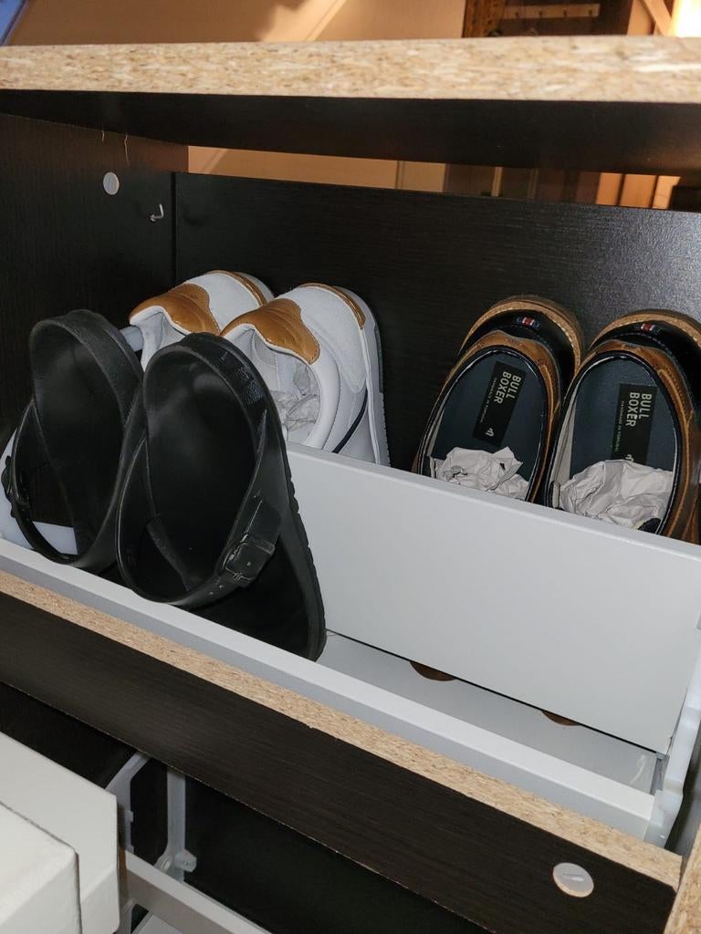 2 stuks IKEA schoenenkast met 2 vakken, zwart/wit, Ophalen, Gebruikt, Modern, functioneel