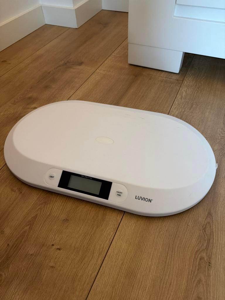 Luvion babyweegschaal, Ophalen of Verzenden, Zo goed als nieuw