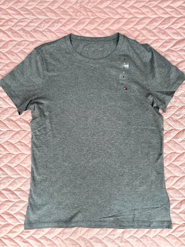 Tommy Hilfiger T-shirt!!! Nu extra korting voor.aar 24,90!!!, Kleding | Dames, T-shirts, Maat 42/44 (L), Nieuw, Ophalen of Verzenden
