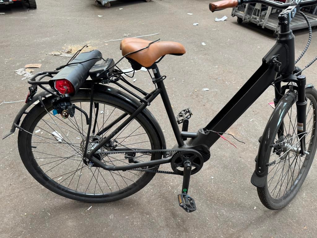 Nieuwe elektrische fiets accu stuk, Fietsen en Brommers, Elektrische fietsen, Ophalen, Zo goed als nieuw, Overige merken