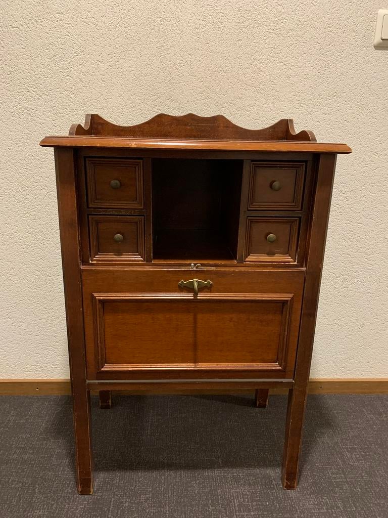 Oud vintage kastje met laatjes, Antiek en Kunst, Antiek | Meubels | Kasten, Ophalen