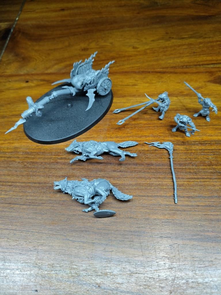 Sunsteala Wheela, night goblin wolf chariot, Hobby en Vrije tijd, Wargaming, Ophalen of Verzenden, Zo goed als nieuw, Warhammer