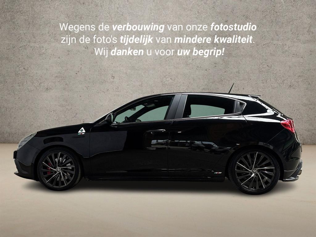 Alfa Romeo Giulietta 1.7 TBi Quadrifoglio Verde 235Pk (NAVIG, Auto's, Gebruikt, 4 cilinders, Leder en Stof, Zwart