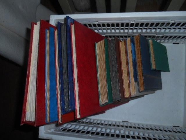 10 goed gevulde stokboeken gevuld met wereldzegels en meer, Postzegels en Munten, Postzegels | Volle albums en Verzamelingen, Ophalen of Verzenden