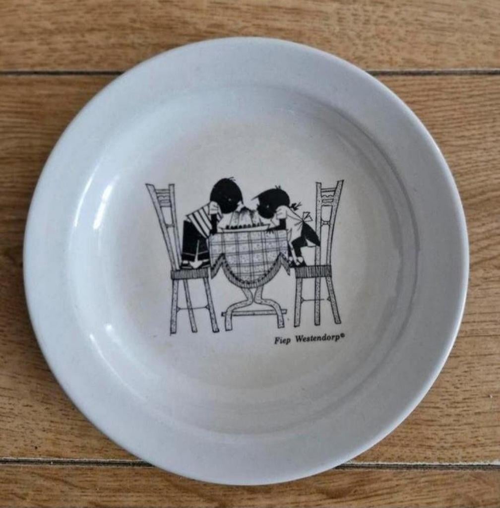 Plastic Bord Jip en Janneke, Huis en Inrichting, Overige materialen, Ophalen of Verzenden, Zo goed als nieuw, Bord(en)