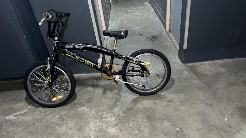 BMX Black Magic Altec - Nagekeken nodig, werkt wel, Ophalen, Gebruikt, Staal, V-brakes
