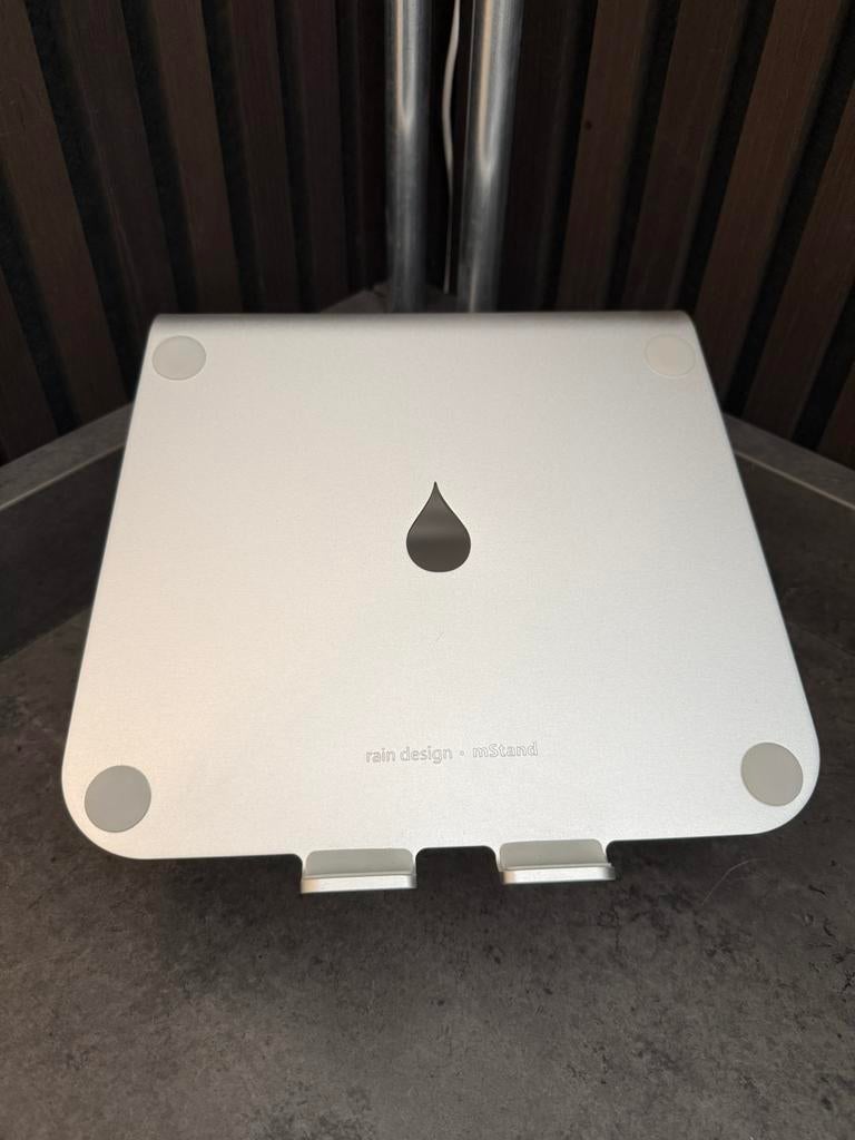 Apple Macbook rainstand standaard grijs RVS, Ophalen of Verzenden, Zo goed als nieuw