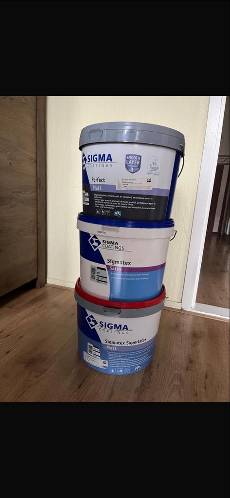 Verschillende emmers Sigma verf, Gebruikt, 5 tot 10 liter, Wit, Ophalen of Verzenden