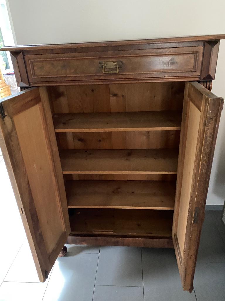 Antiek kast notenhout, Ophalen