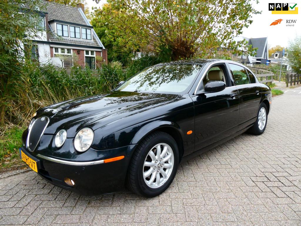 Jaguar S-type 2.5 V6 Automaat 204pk Clima Leder Youngtimer, Auto's, Jaguar, Automaat, Parkeersensor, Achterwielaandrijving, Gebruikt