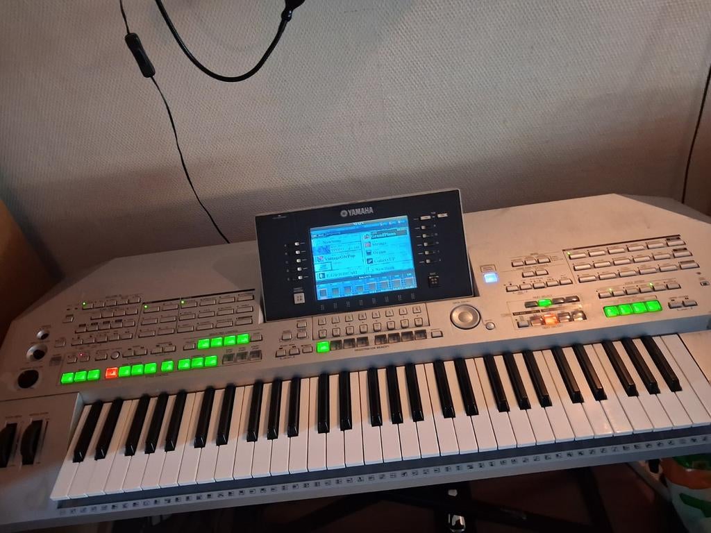 TYROS 2., Ophalen, Gebruikt, 61 toetsen, Yamaha