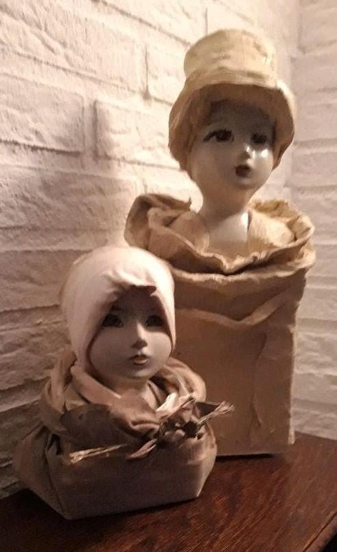 Beeld:  2 st  (Handwerk), Ophalen, Gebruikt