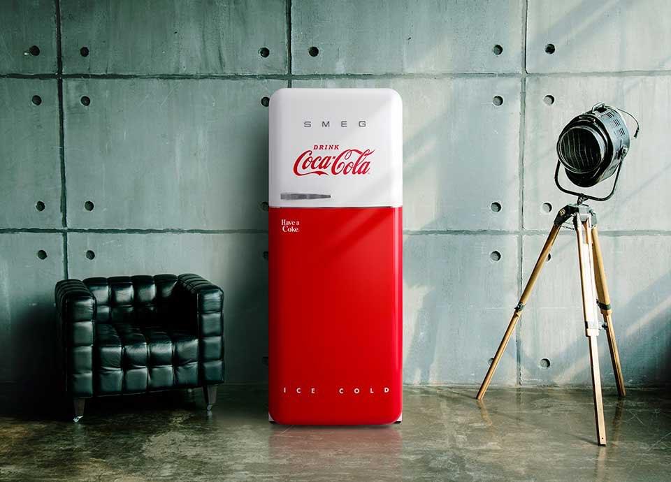 Cocacola Smeg koelkast, Witgoed en Apparatuur, Koelkasten en IJskasten, 200 liter of meer, 60 cm of meer, Nieuw, Met vriesvak