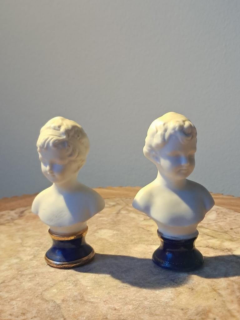 Biscuit porseleinen buste van man en vrouw, Ophalen of Verzenden