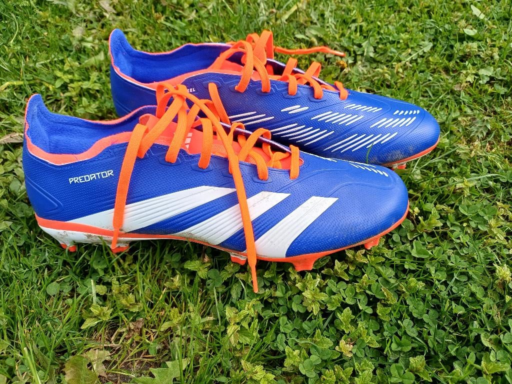 Voetbalschoenen, Sport en Fitness, Voetbal, Maat XS of kleiner, Schoenen, Ophalen of Verzenden, Zo goed als nieuw