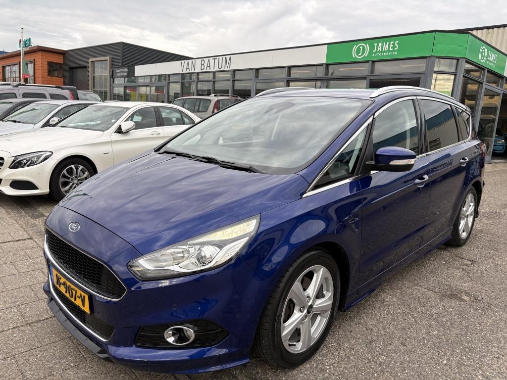 Ford S-Max 1.5 Titanium (bj 2016), Auto's, Ford, 12 maanden, 4 cilinders, Blauw, 1545 kg