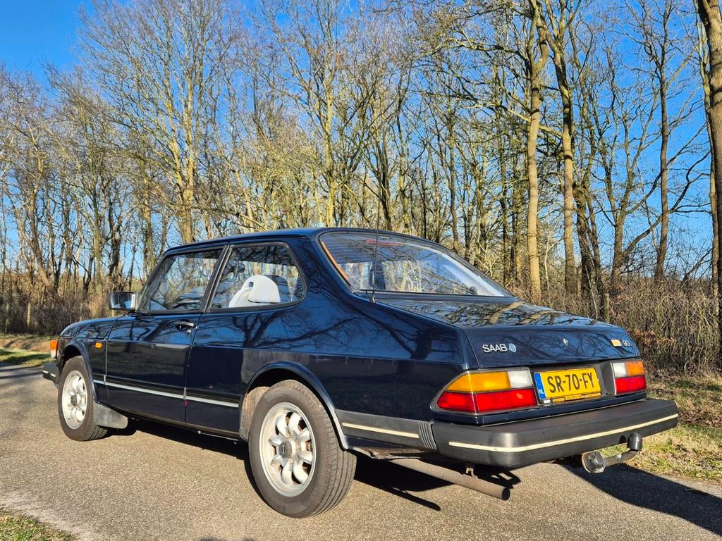 Saab 90 2.0 B6 1987 Blauw, Auto's, Saab, Voorwielaandrijving, 4 cilinders, Leder en Stof, Saab 90