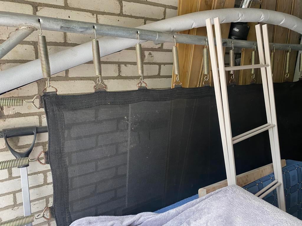 Trampoline frame en verhogers Salta, Ophalen, Gebruikt