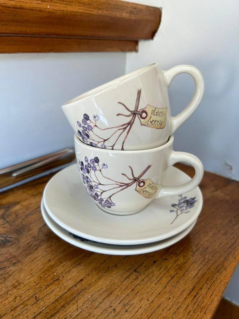 2x Kop met schotel Elderberry | Jet ter steege, Huis en Inrichting, Keuken | Servies, Gebruikt, Ophalen of Verzenden, Overige stijlen