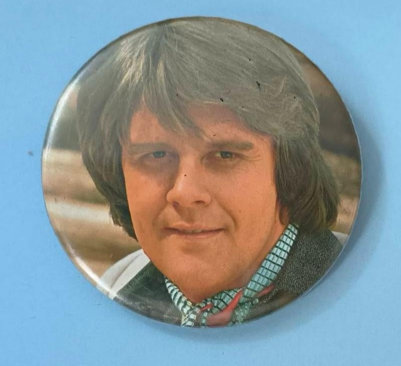 Button Howard Carpendale, Ophalen of Verzenden, Zo goed als nieuw, Overige onderwerpen, Button